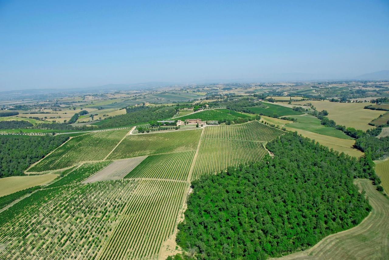 Agriturismo Terra Rossa Valiano Buitenkant foto
