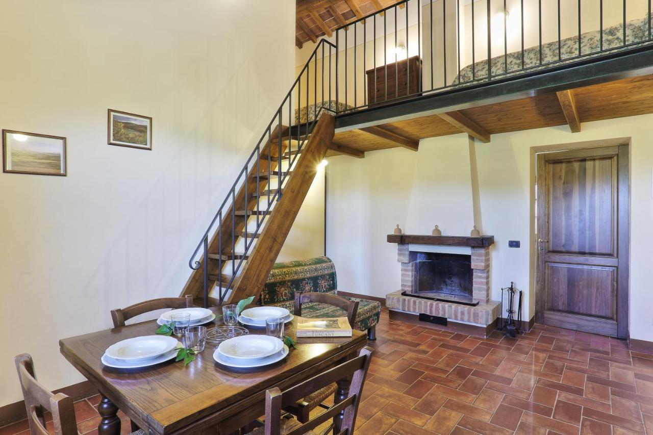 Agriturismo Terra Rossa Valiano Kamer foto